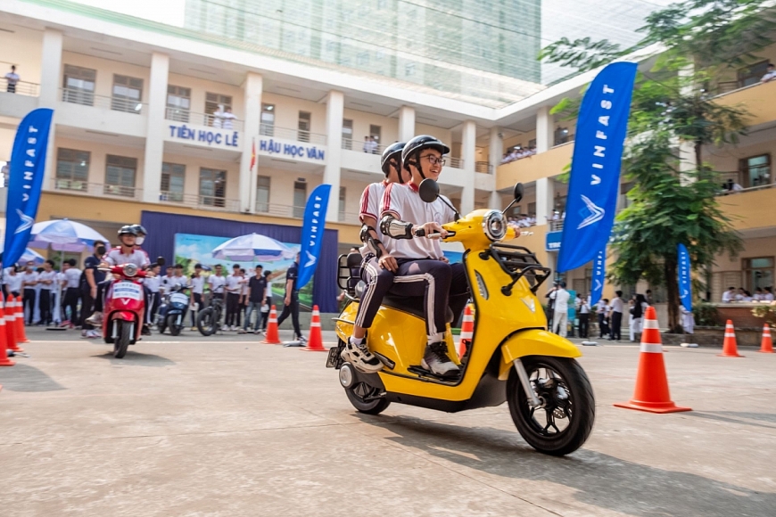 Chuỗi sự kiện “Phủ Xanh Trường Học” đặt mục tiêu gieo mầm ý thức xanh tại 1.000 trường THPT trên toàn quốc