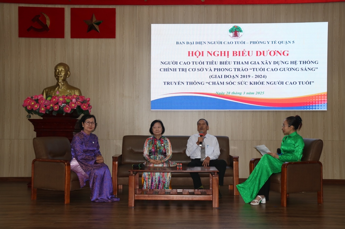 Vinh danh 20 NCT tiêu biểu tham gia xây dựng hệ thống chính trị cơ sở giai đoạn 2019 – 2024