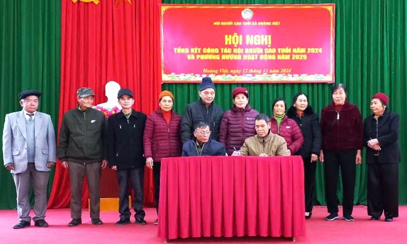 Hội NCT các xã, thị trấn huyện Văn Lãng kí kết giao ước thi đua năm 2025