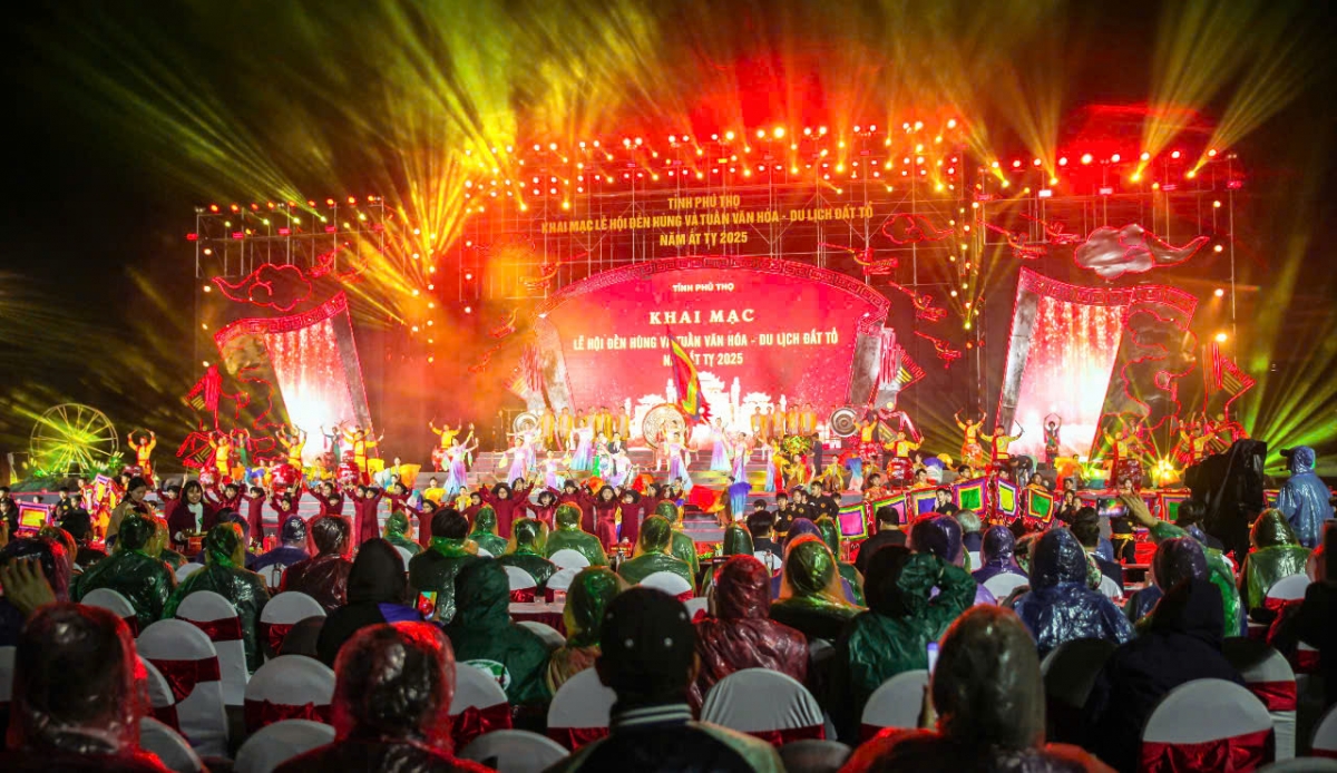 Khai mạc Lễ hội Đền Hùng và Tuần Văn hóa - Du lịch Đất Tổ năm Ất Tỵ 2025 .