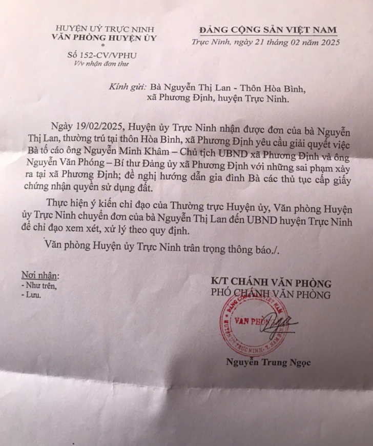 Văn bản của Huyện ủy huyện Trực Ninh yêu cầu UBND huyện xem xét giải quyết đơn thư của bà Lan theo quy định pháp luật.