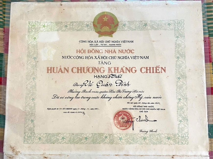 “Đèn trời” đã soi sáng!