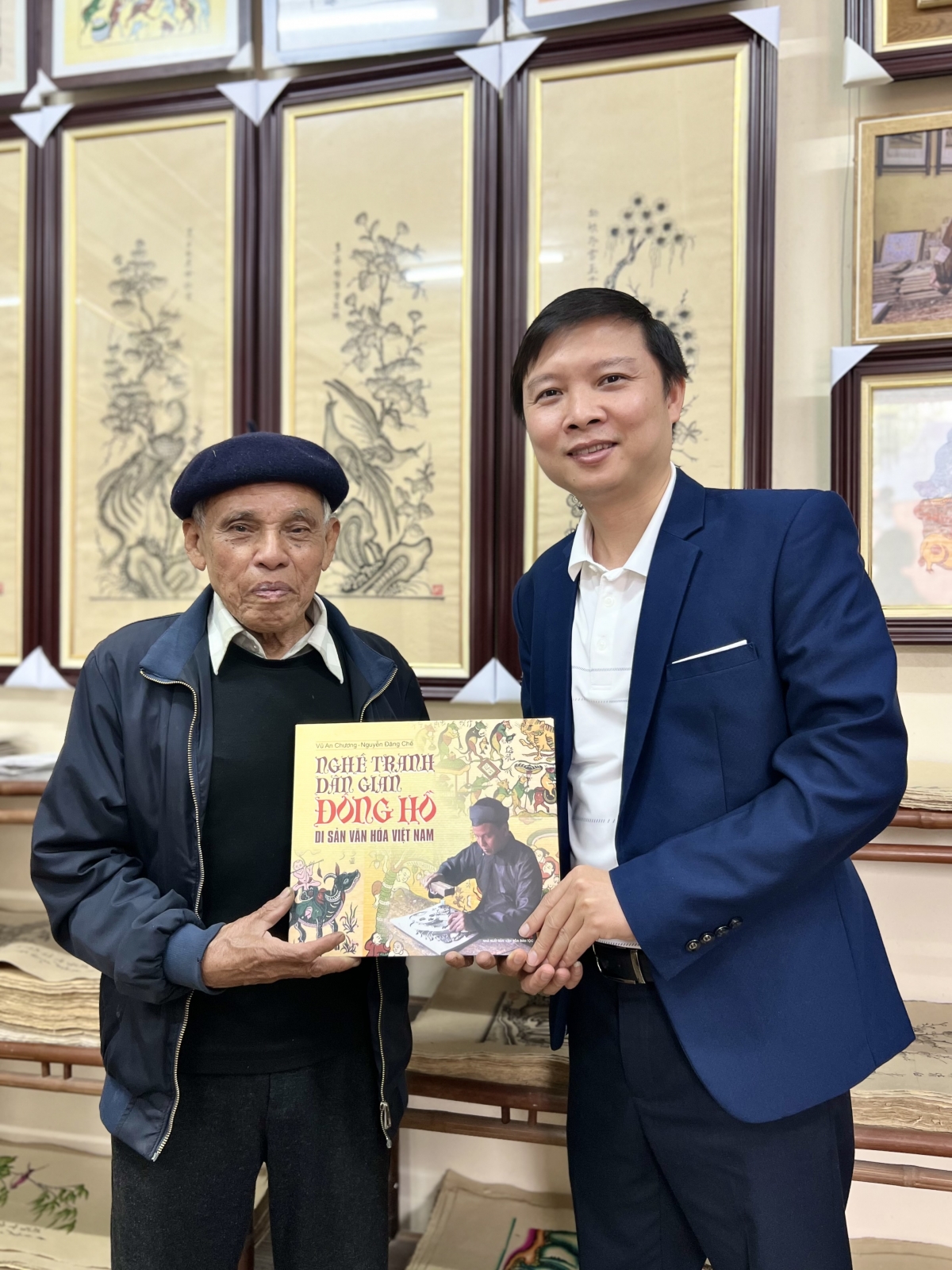 Người miệt mài gìn giữ “nét tươi trong”