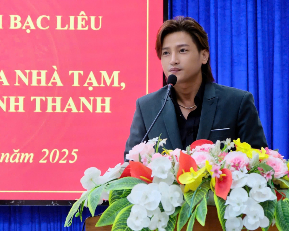 Trao kinh phí hỗ trợ xóa nhà tạm, nhà dột nát tại tỉnh Bạc Liêu