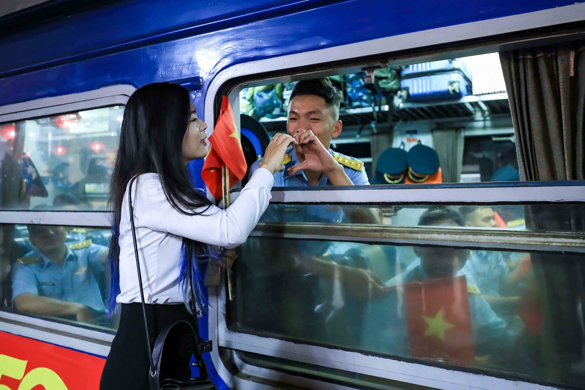 Chuyến  tàu chở khát vọng vào đất phương Nam