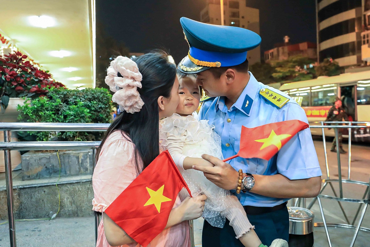 Chuyến  tàu chở khát vọng vào đất phương Nam