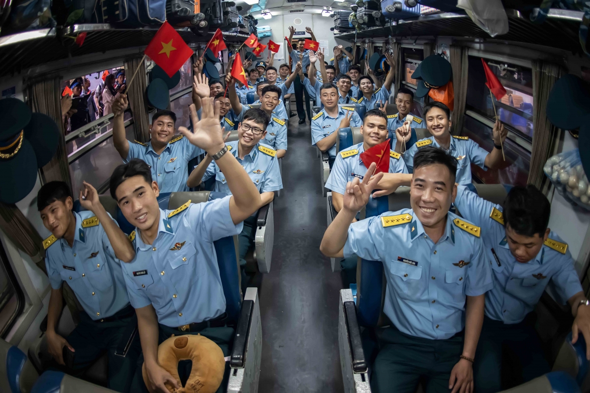 Chuyến  tàu chở khát vọng vào đất phương Nam