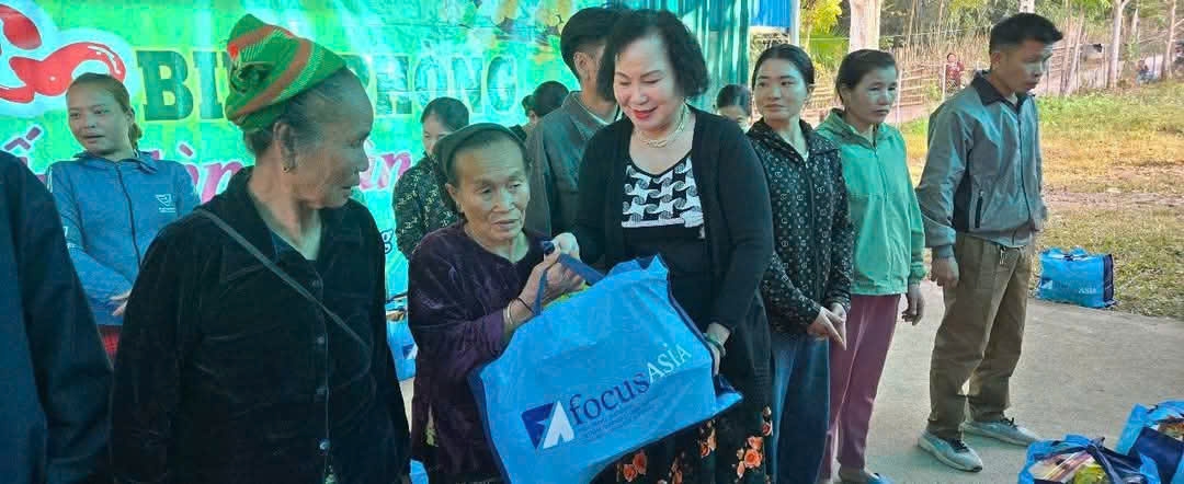 Hoàng Cẩm Thạch đong đầy trong “Đi tìm lời ru”