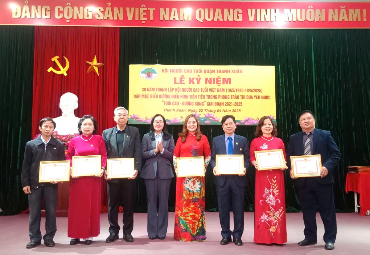 Xây dựng củng cố tổ chức Hội NCT ngày càng vững mạnh