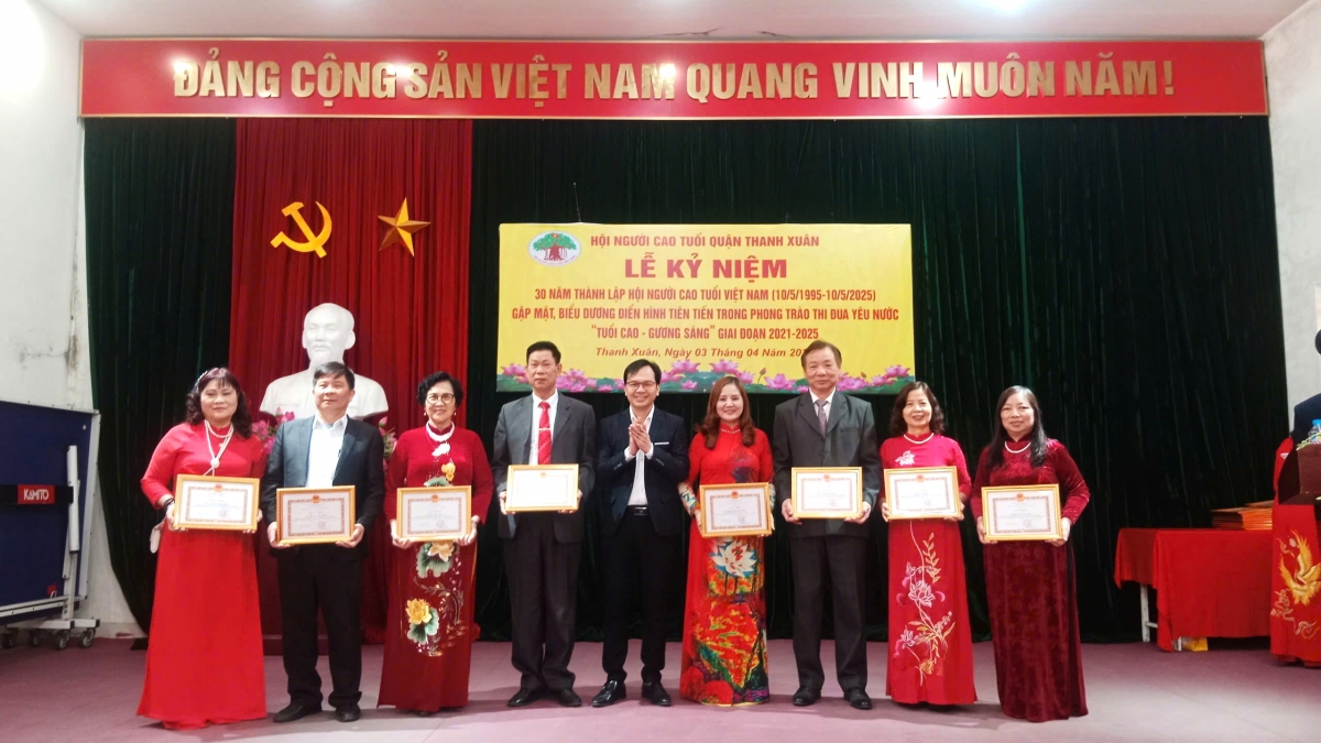 Xây dựng củng cố tổ chức Hội NCT ngày càng vững mạnh