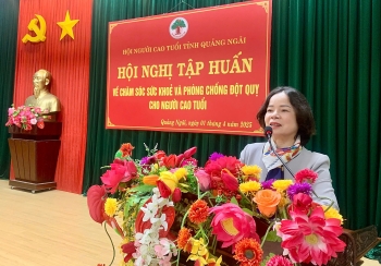 Hội NCT tỉnh Quảng Ngãi: Tập huấn về chăm sóc sức khỏe và phòng chống đột quỵ cho người cao tuổi