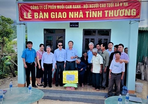 Tỉnh Gia Lai làm nhà tình thương tặng NCT nghèo