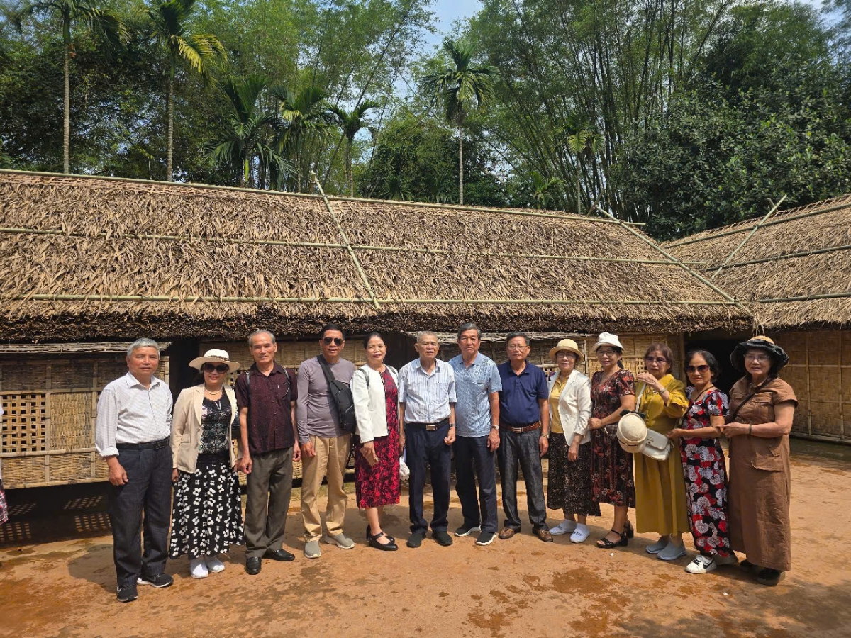 Đoàn công tác Hội NCT tỉnh Đắk Lắk tham quan học hỏi kinh nghiệm tại Nghệ An và Hà Tĩnh