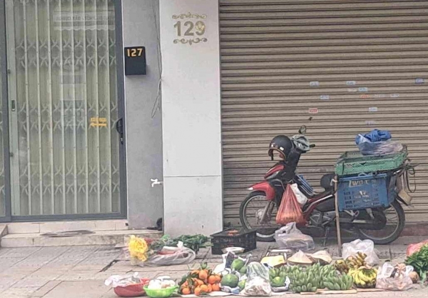 Chợ trên muôn nẻo đường