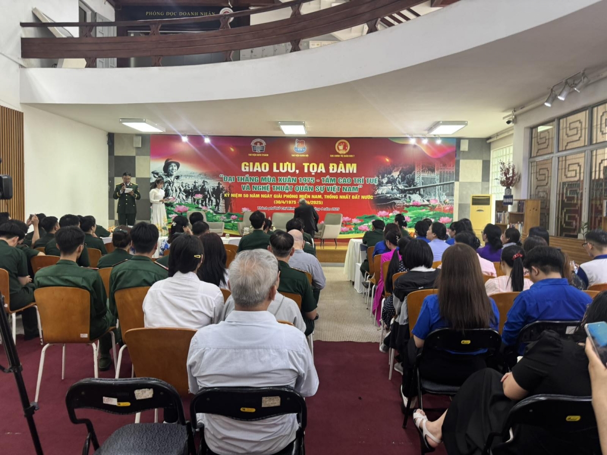Giao lưu, tọa đàm chào mừng kỷ niệm 50 năm ngày Giải phóng miền Nam