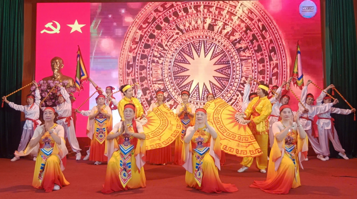 Sắc màu âm nhạc giúp những trái tim trẻ mãi