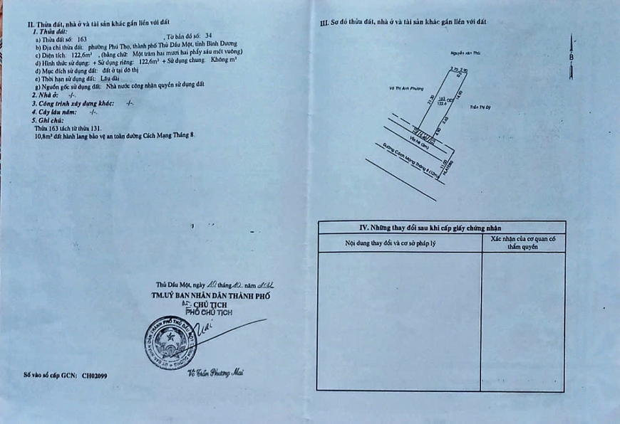 Giấy chứng nhận quyền sử dụng đất của Võ Thị Anh Bình diện tích 122,6m2.