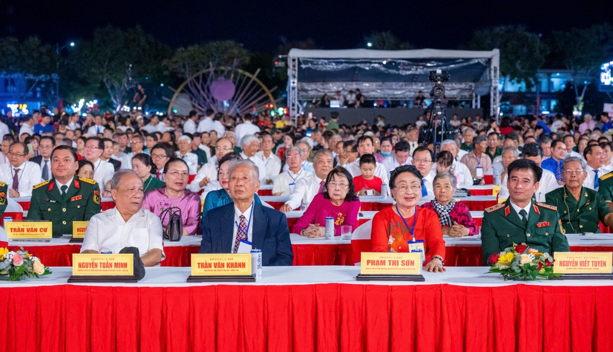 Tưng bừng kỷ niệm 50 năm ngày giải phóng tỉnh Bà Rịa-Vũng Tàu (27/4/1975-27/4/2025)