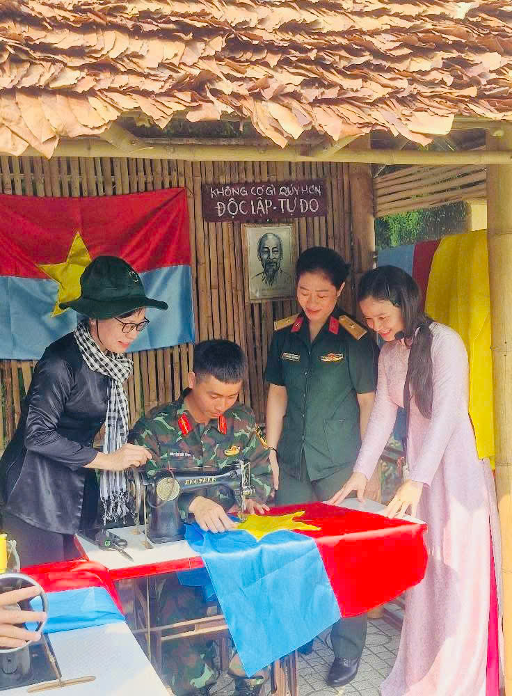 “50 năm vang mãi bản hùng ca”