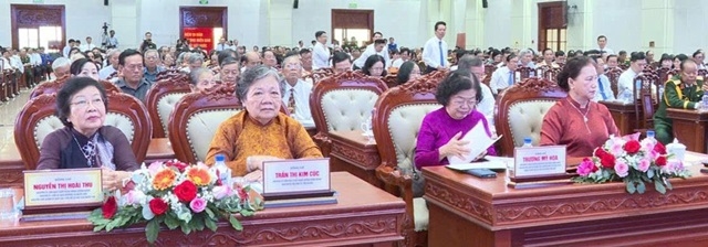 Các đại biểu dự họp mặt kỷ niệm 50 năm Ngày Giải phóng miền Nam, thống nhất đất nước (30-4-1975 – 30-4-2025) tại tỉnh Tiền Giang