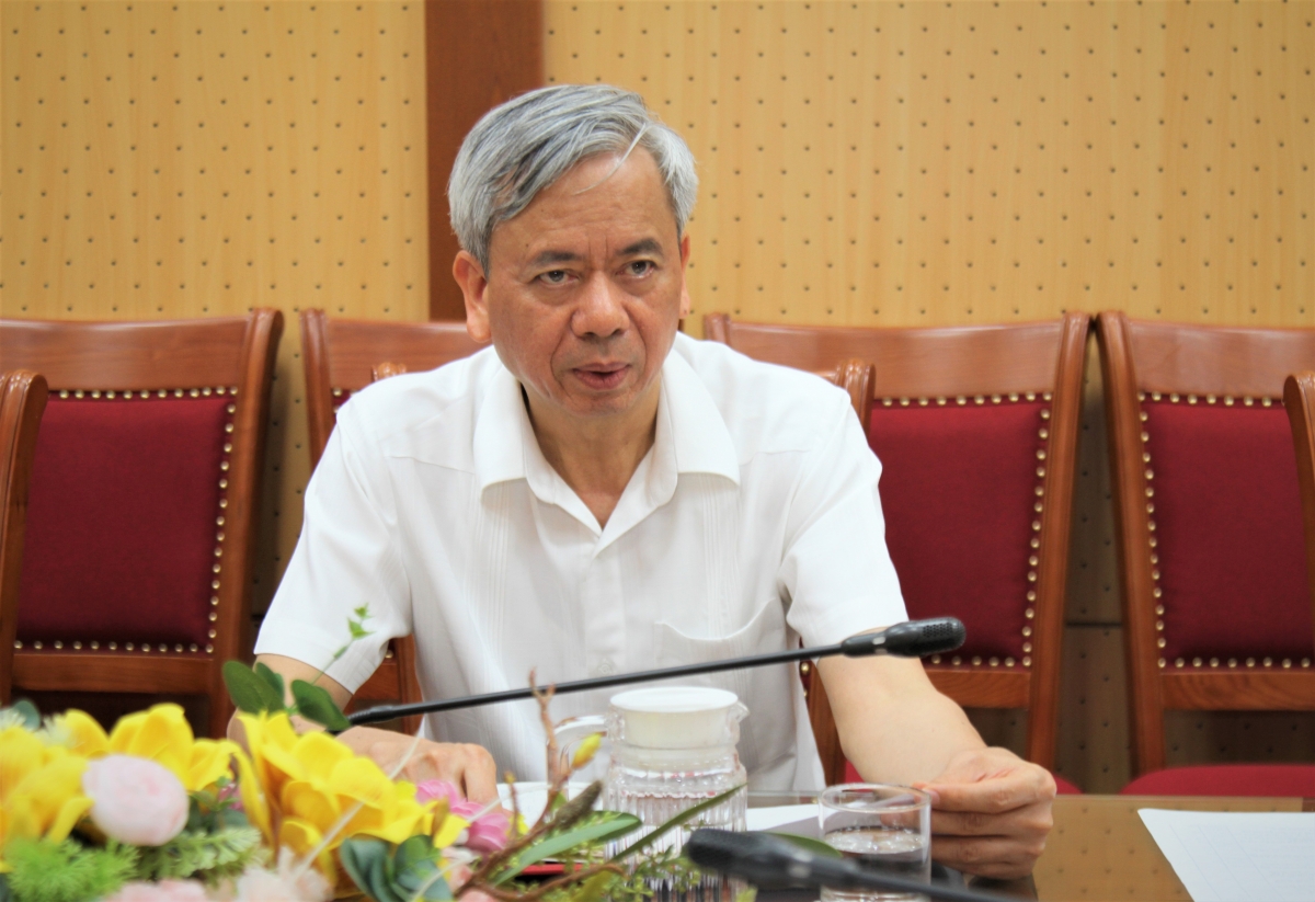 Phó Chủ tịch Phan Văn Hùng chủ trì buổi làm việc