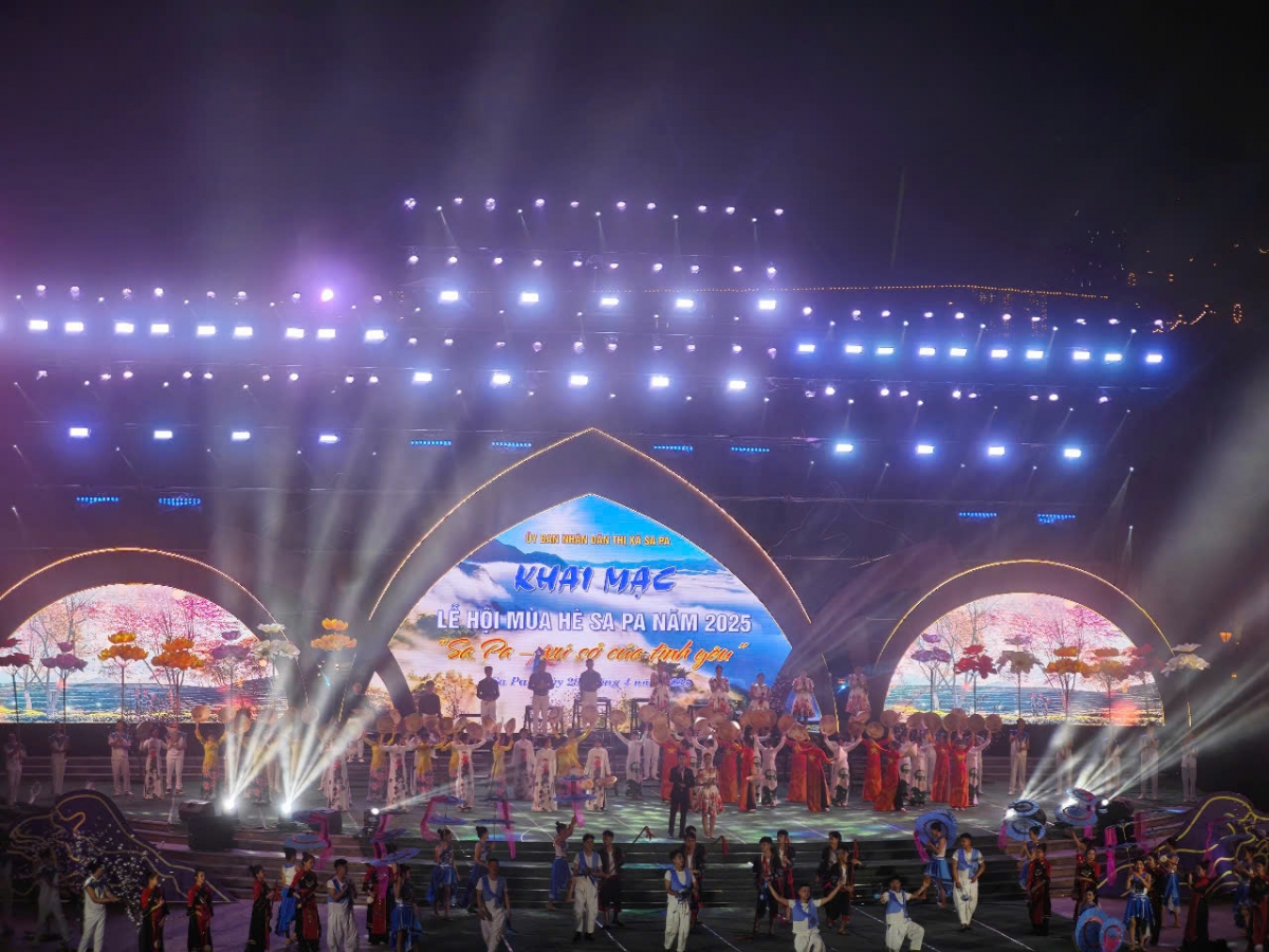 Khai mạc Lễ hội mùa hè năm 2025 với chủ đề “Sa Pa - Xứ sở của tình yêu”.