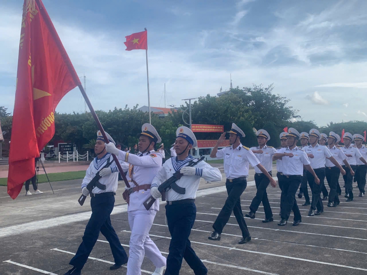 Khí phách Trường Sa