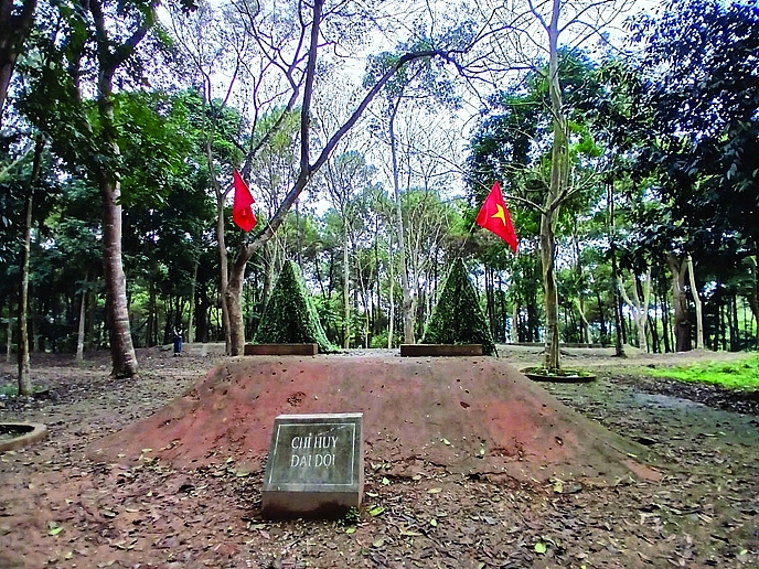 Đồi C4 - trận địa pháo bảo vệ cầu Hàm Rồng bất tử.