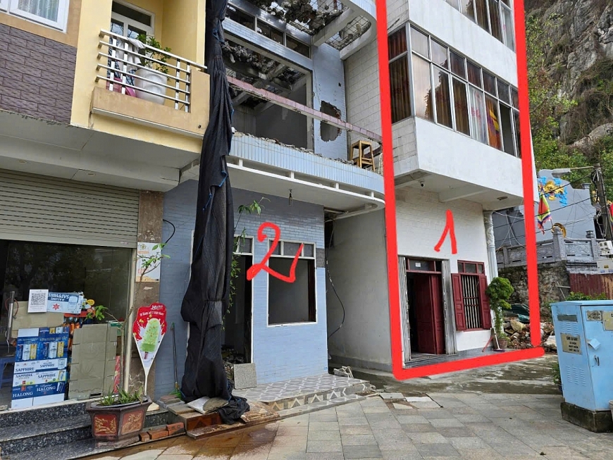 Không đưa ra được căn cứ pháp lí để xác định rõ sự chênh lệch giữa hai thửa đất của ông Nguyễn Trọng Thông (ô số 1) và thửa đất của ông Lê Đức Hòa (ô số 2) vậy mà UBND TP Hạ Long vẫn giữ nguyên quan điểm kết quả giải quyết khiếu nại lần đầu.