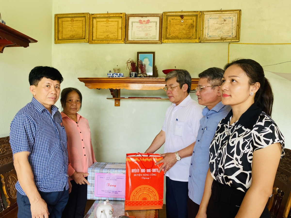 Tích cực hưởng ứng cuộc vận động hỗ trợ xây dựng nhà ở cho hộ nghèo, hộ gia đình chính sách, hộ gia đình khó khăn về nhà ở