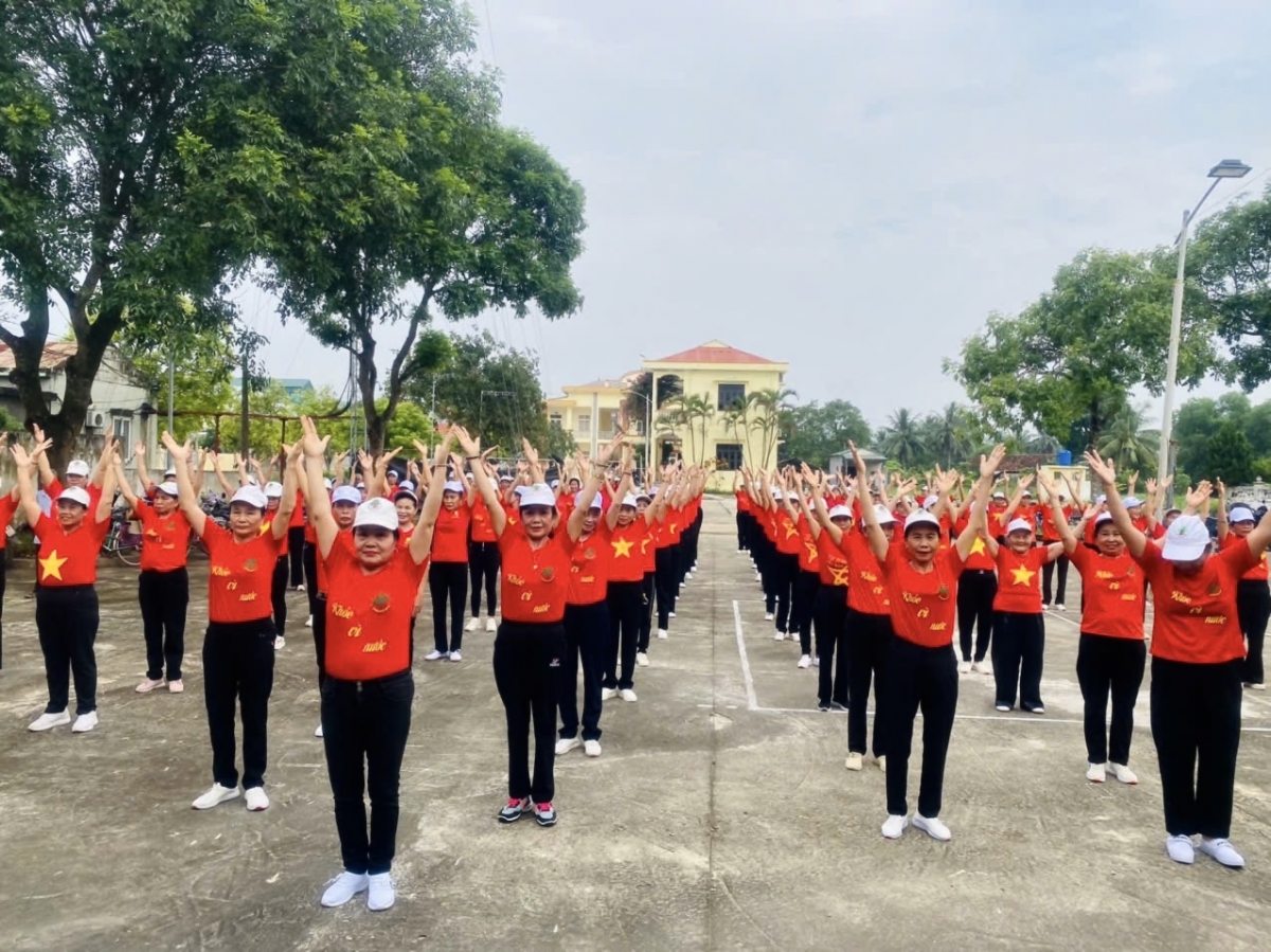 Người cao tuổi xã Hoàng Giang phát huy tốt vai trò trong xây dựng quê hương