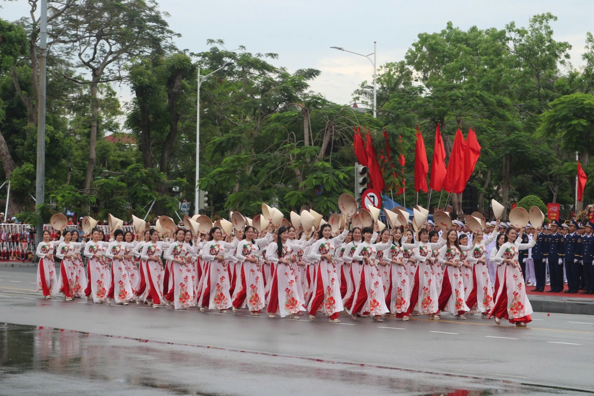 Khơi dậy khát vọng vươn lên của thành phố Cảng anh hùng