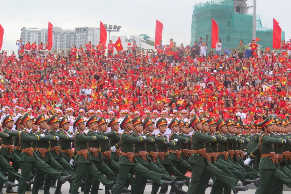 Khơi dậy khát vọng vươn lên của thành phố Cảng anh hùng