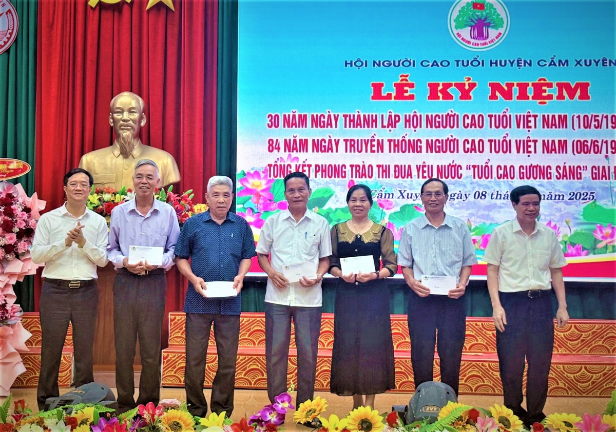 NCT tiếp tục phát huy tinh thần “Tuổi cao chí càng cao” trong gia đình, xã hội