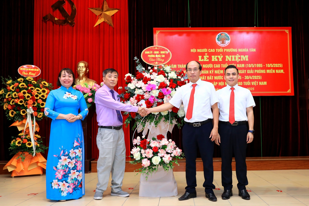 Hội Người cao tuổi phường Nghĩa Tân: Ba thập kỉ “Tuổi cao chí càng cao”