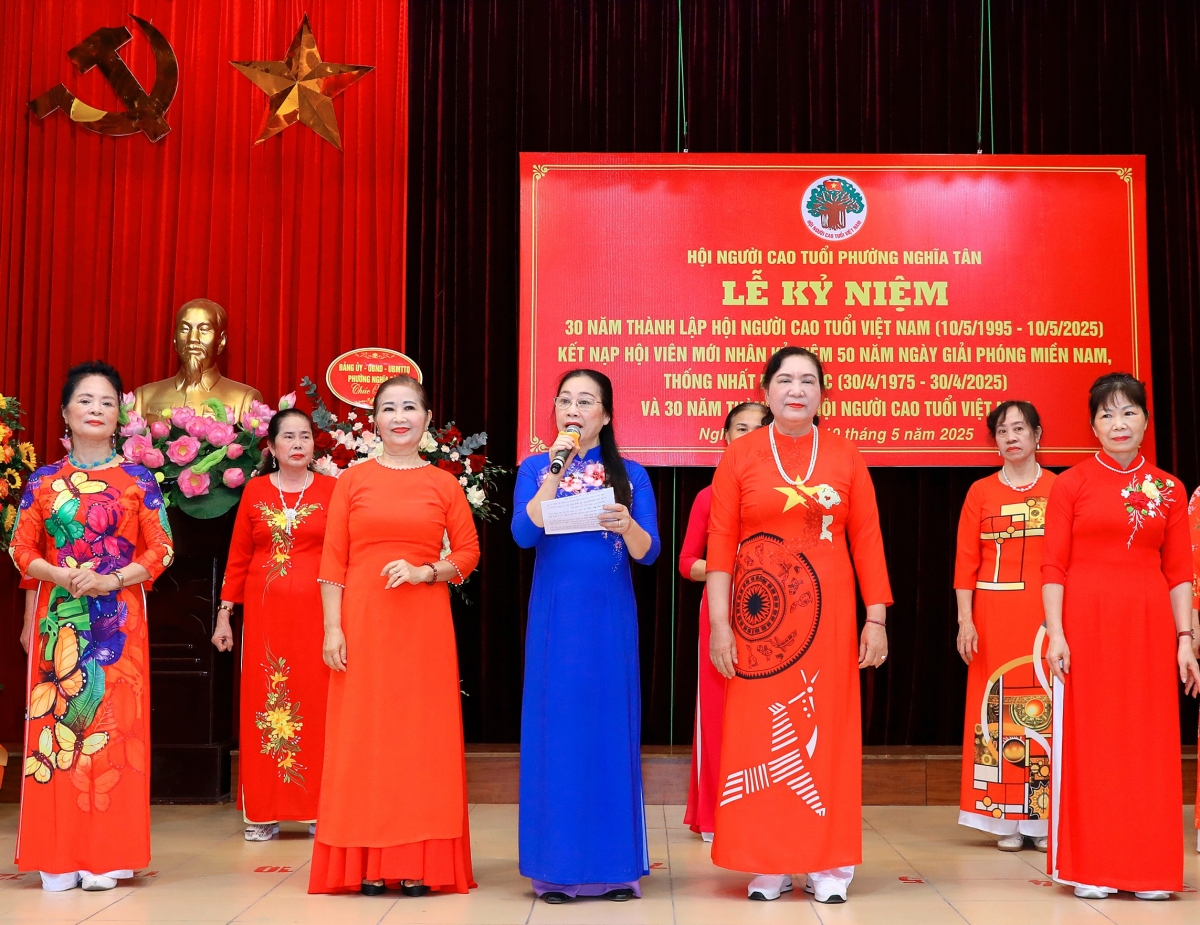 Hội Người cao tuổi phường Nghĩa Tân: Ba thập kỉ “Tuổi cao chí càng cao”