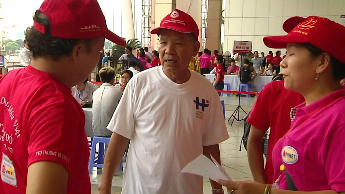 Tuổi 82 vẫn ngời sáng: Hành trình hiến máu bằng cả trái tim