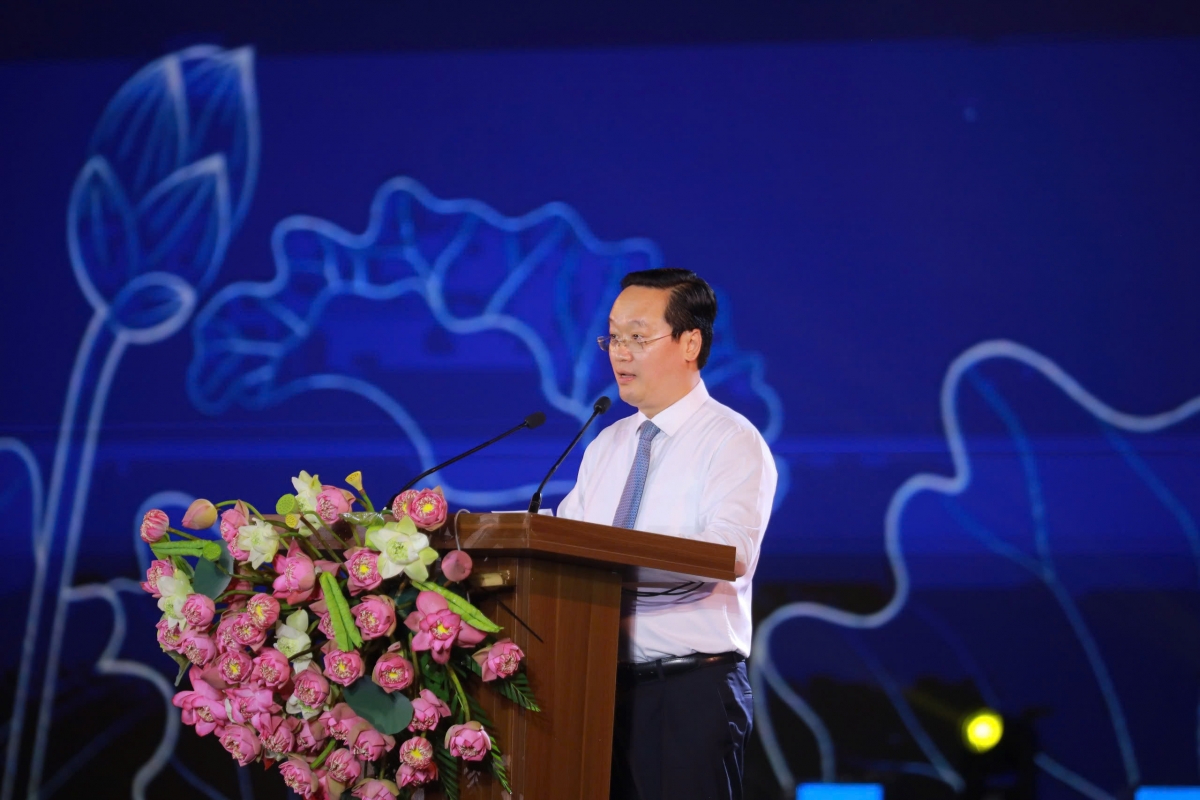 Khai mạc Lễ hội Làng Sen năm 2025