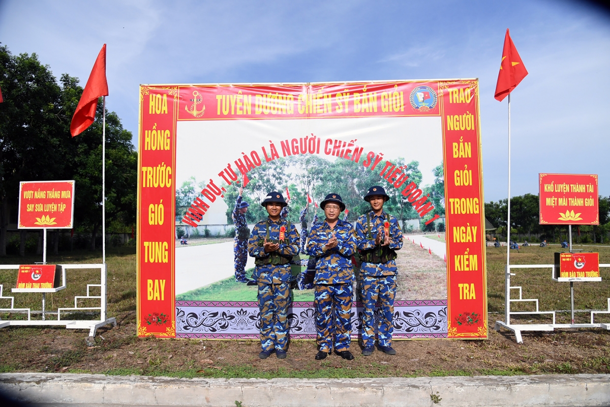 Tiếng nổ của sự trưởng thành