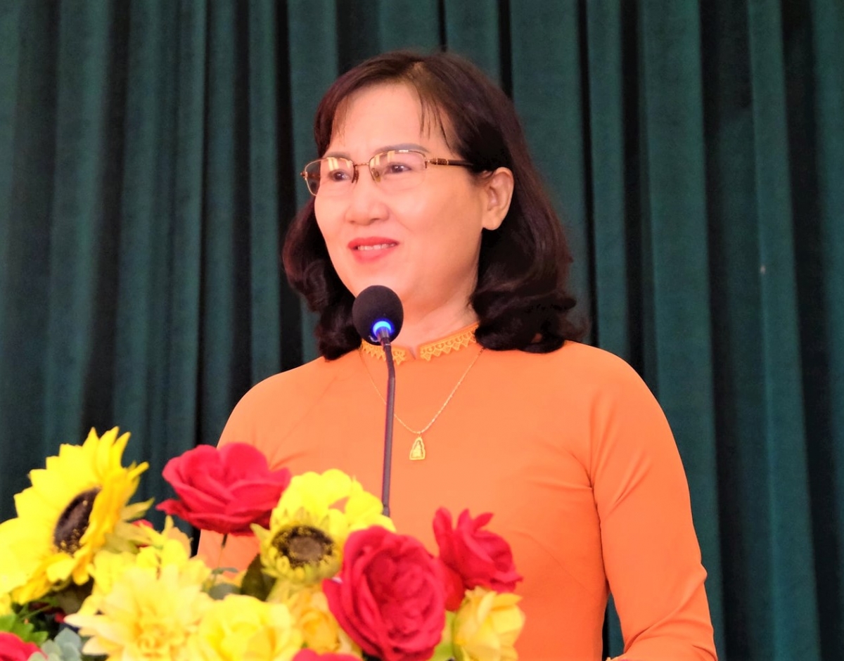 Bà Nguyễn Thị Hoa