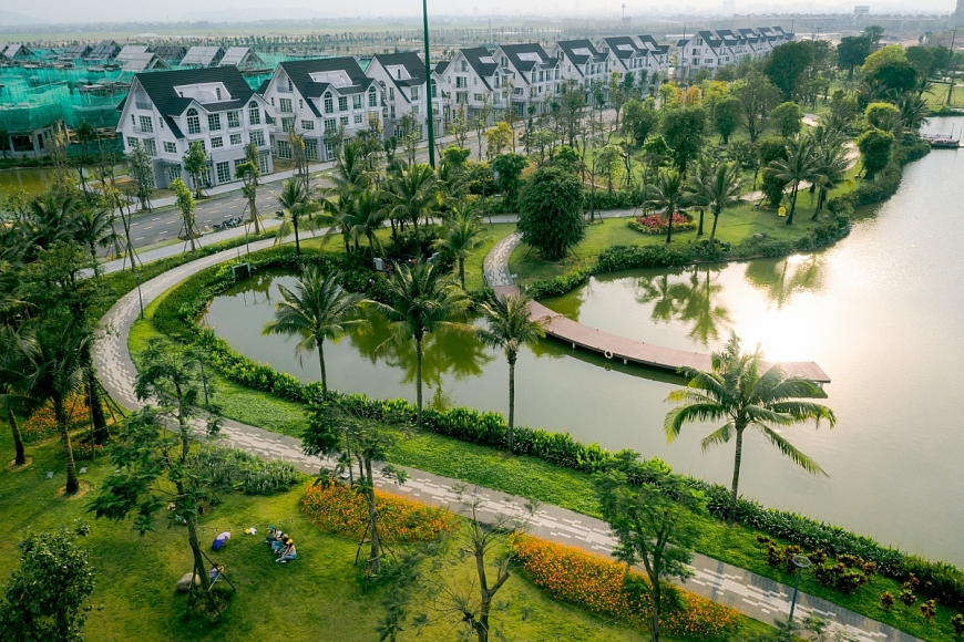 Eco Central Park có 50ha diện tích cây xanh, mặt nước