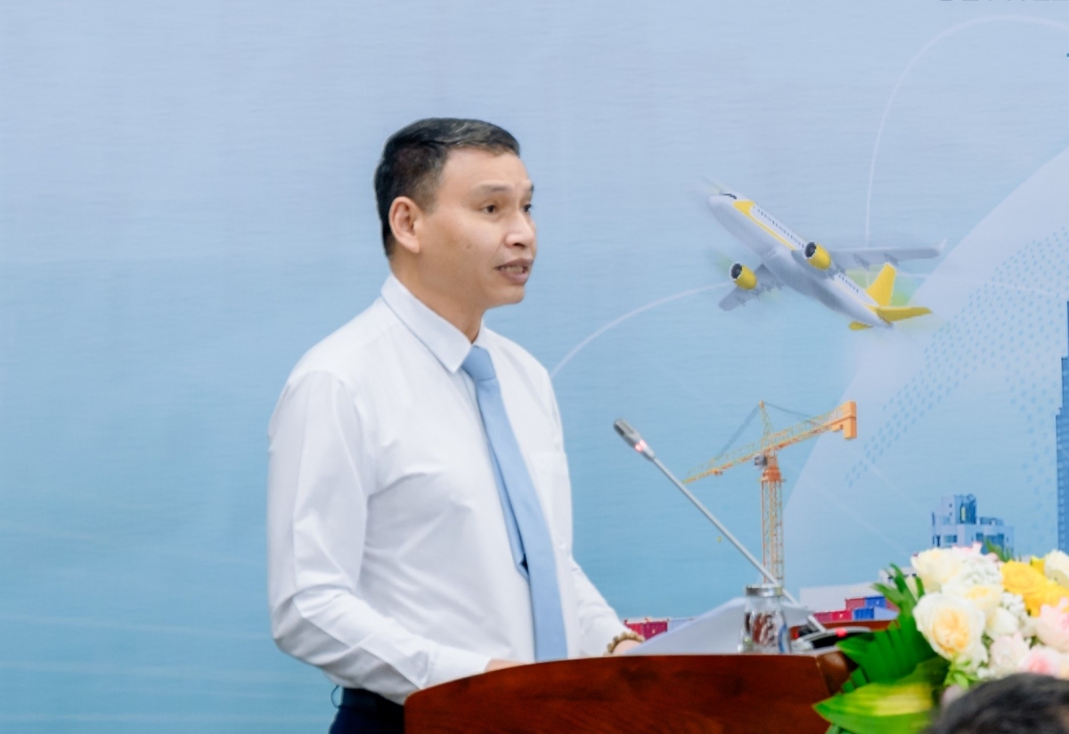 Hợp tác phát triển công nghệ tài chính cho khu thương mại tự do Đà Nẵng