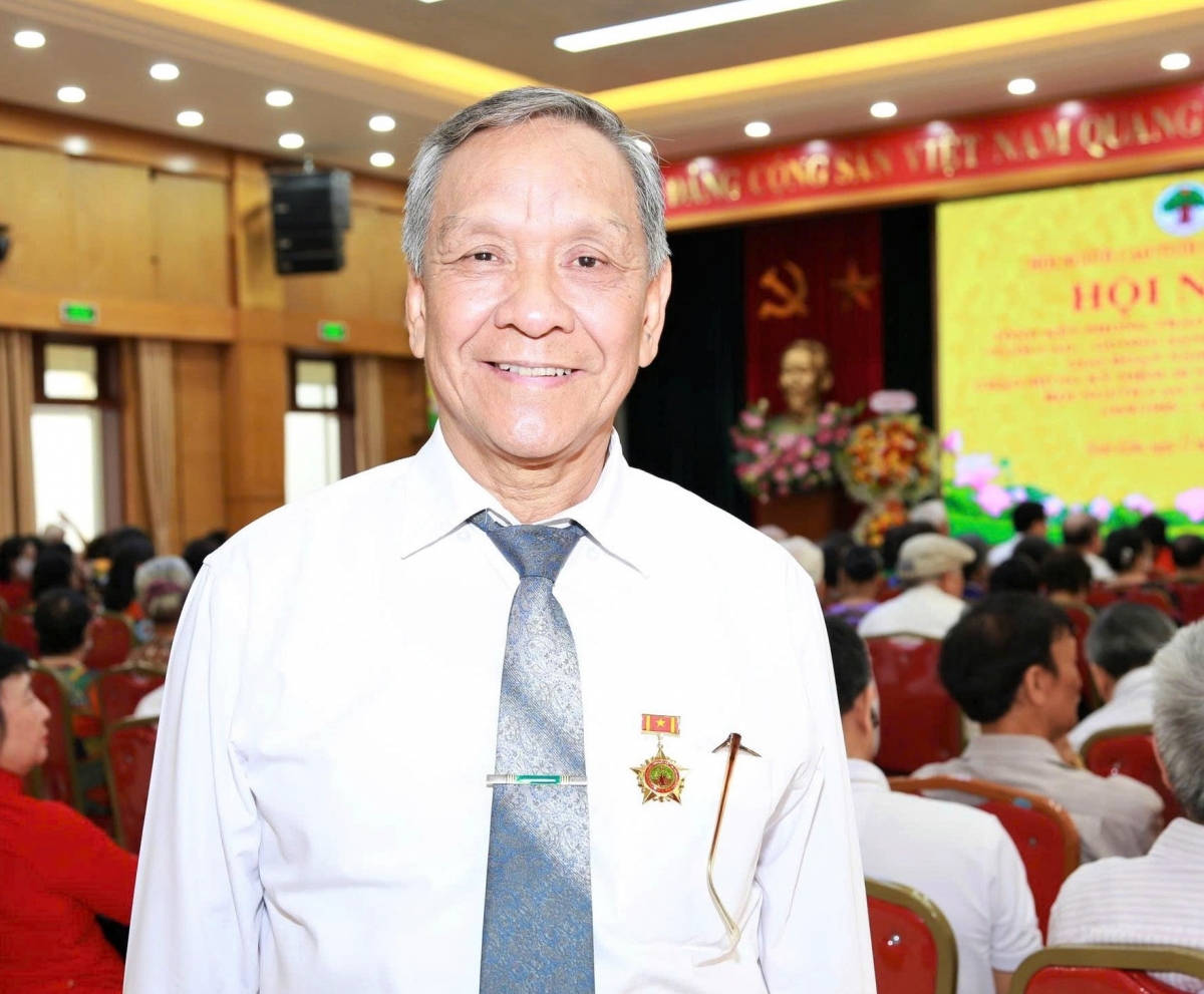 Ông Hoàng Như Huyên