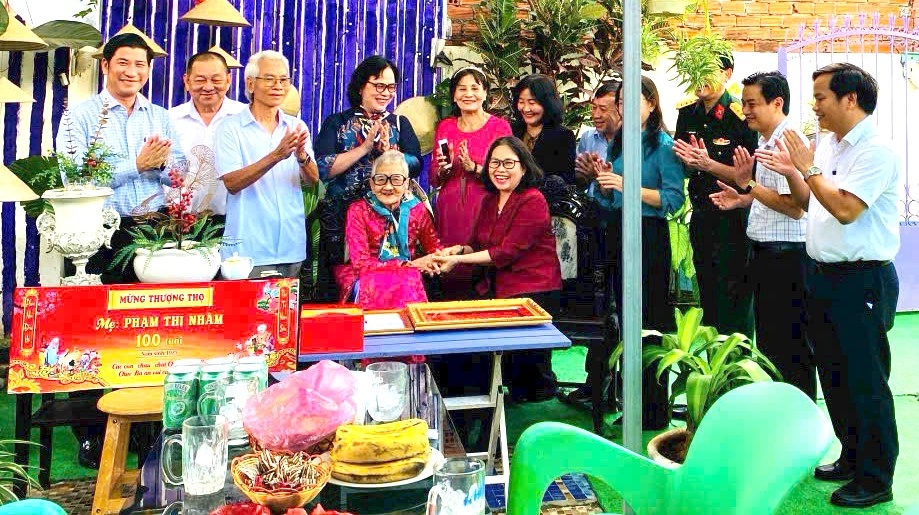 Tỉnh Bà Rịa-Vũng Tàu: Đẩy mạnh tuyên truyền chính sách, pháp luật về người cao tuổi