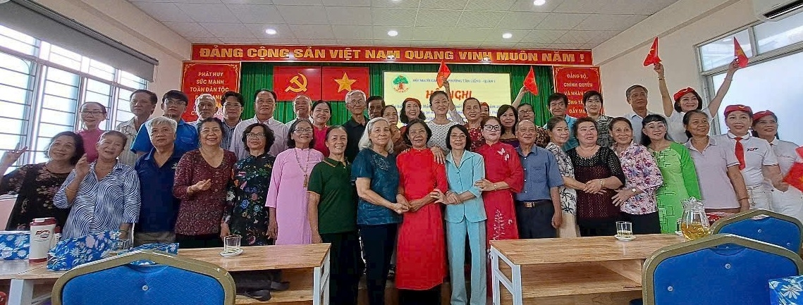 Hội NCT phường Tân Kiểng tiếp tục đẩy mạnh phong trào “Tuổi cao – Gương sáng”