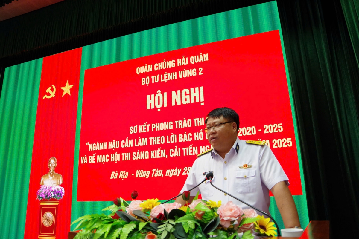 Vùng 2 Hải quân sơ kết phong trào thi đua “Ngành Hậu cần Quân đội làm theo lời Bác Hồ dạy”