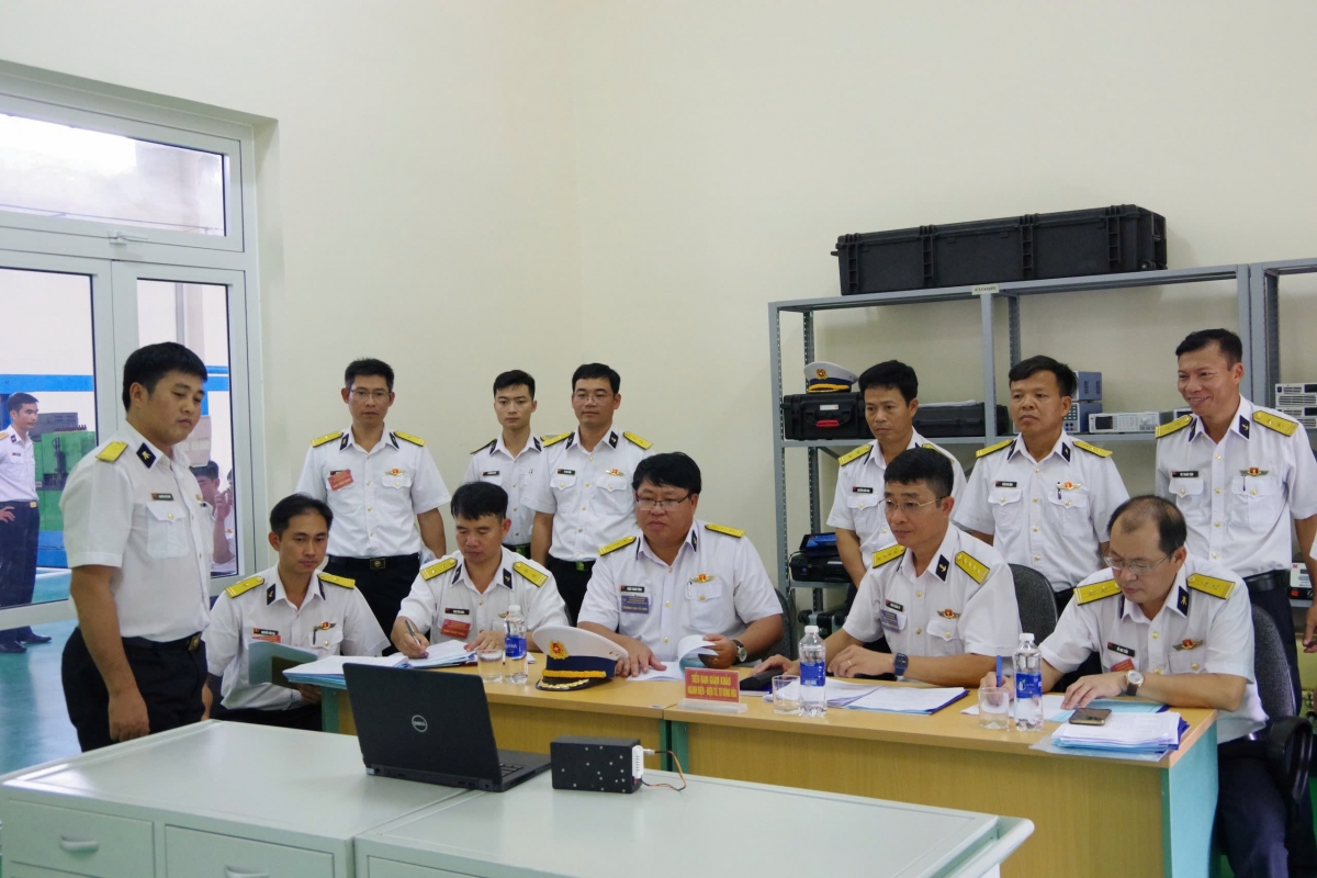 Vùng 2 Hải quân: Hội thi sáng kiến cải tiến ngành Hậu cần - Kỹ thuật