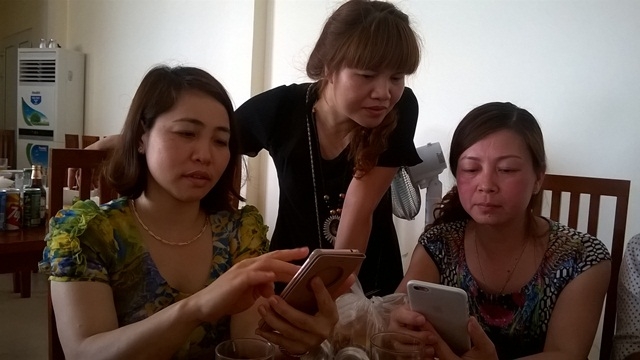 Đi họp lớp tuổi về già nhớ thời học trò ngây thơ trong trắng