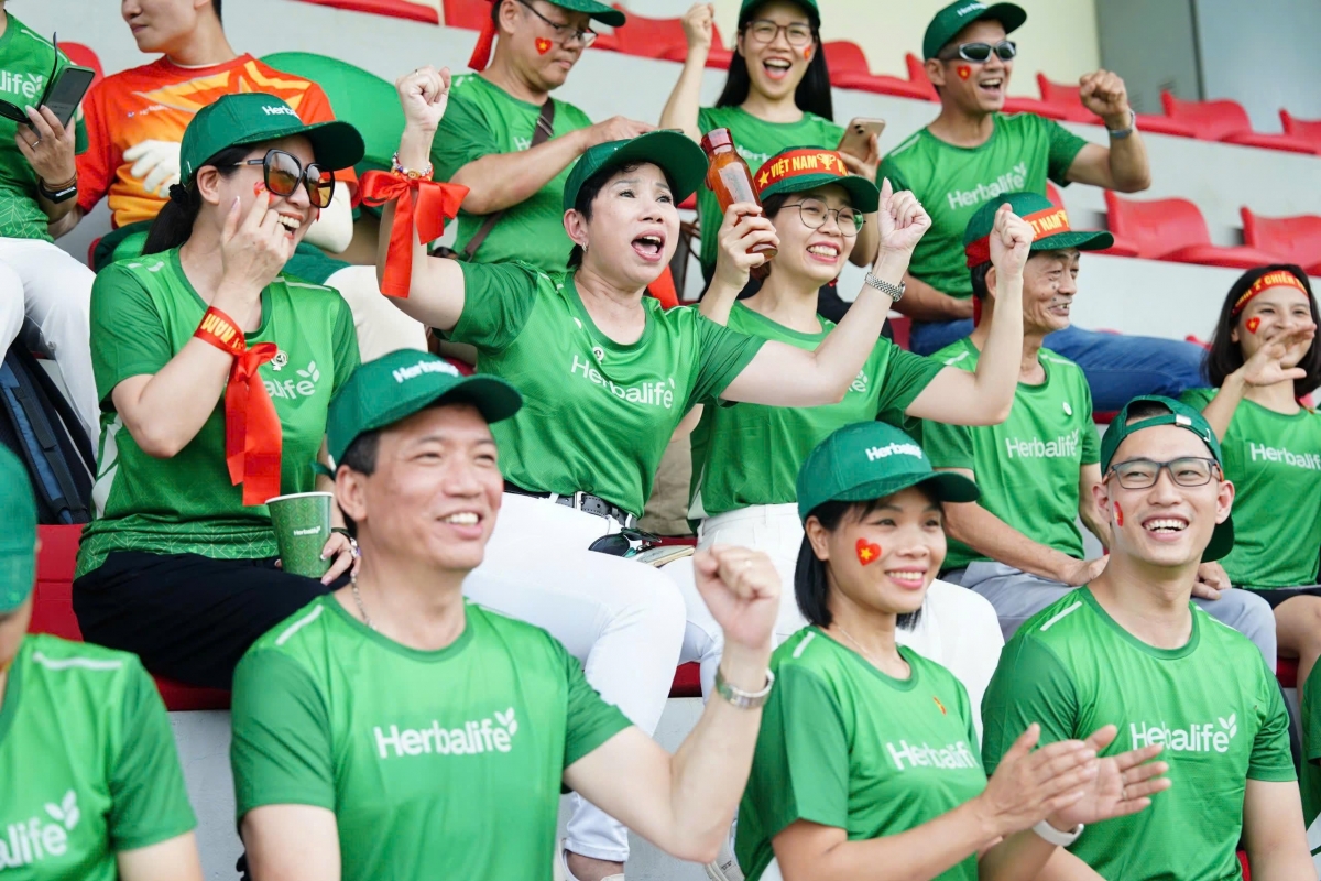 Herbalife Việt Nam tiếp tục đồng hành và tiếp sức cho các Đội tuyển  Bóng đá Quốc gia Việt Nam