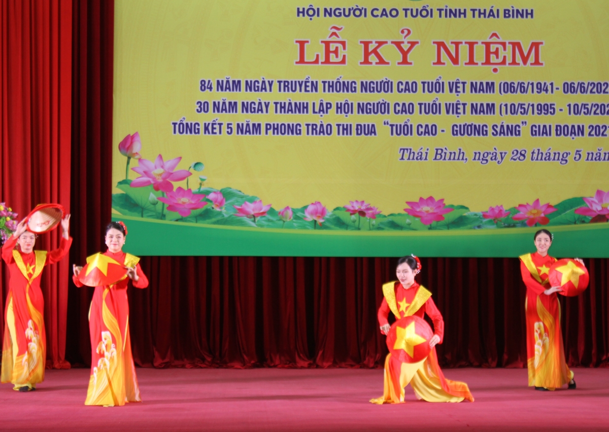 Phát huy vai trò NCT trên quê hương chị Hai năm tấn